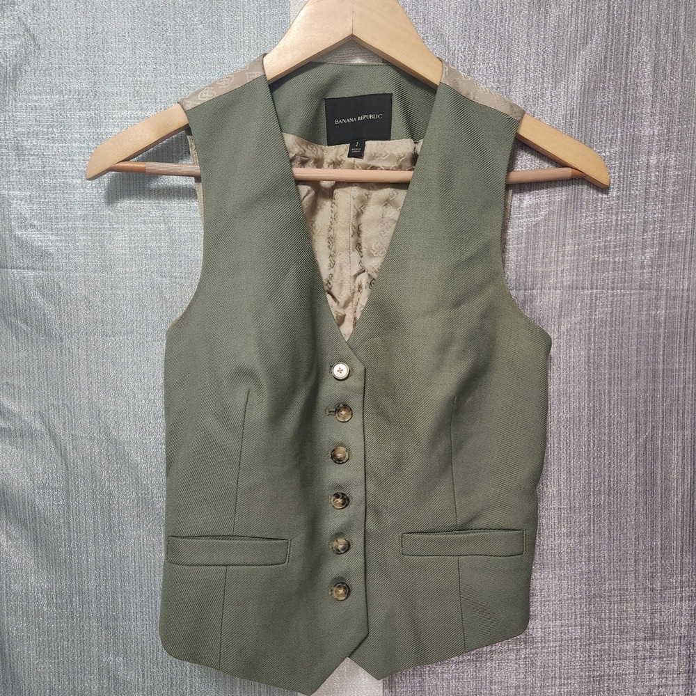 Banana Republic Womens Sage Green 100% Wool Tailored Waistcoat Vest 2 Fall Work